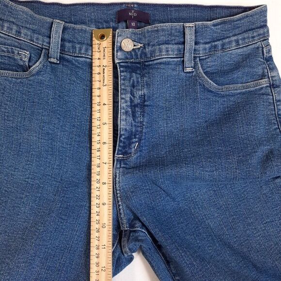 NYDJ Women's Stretch Denim Capris Size 10 Lift-Tuck Control Top Rhinestones - Picture 10 of 11